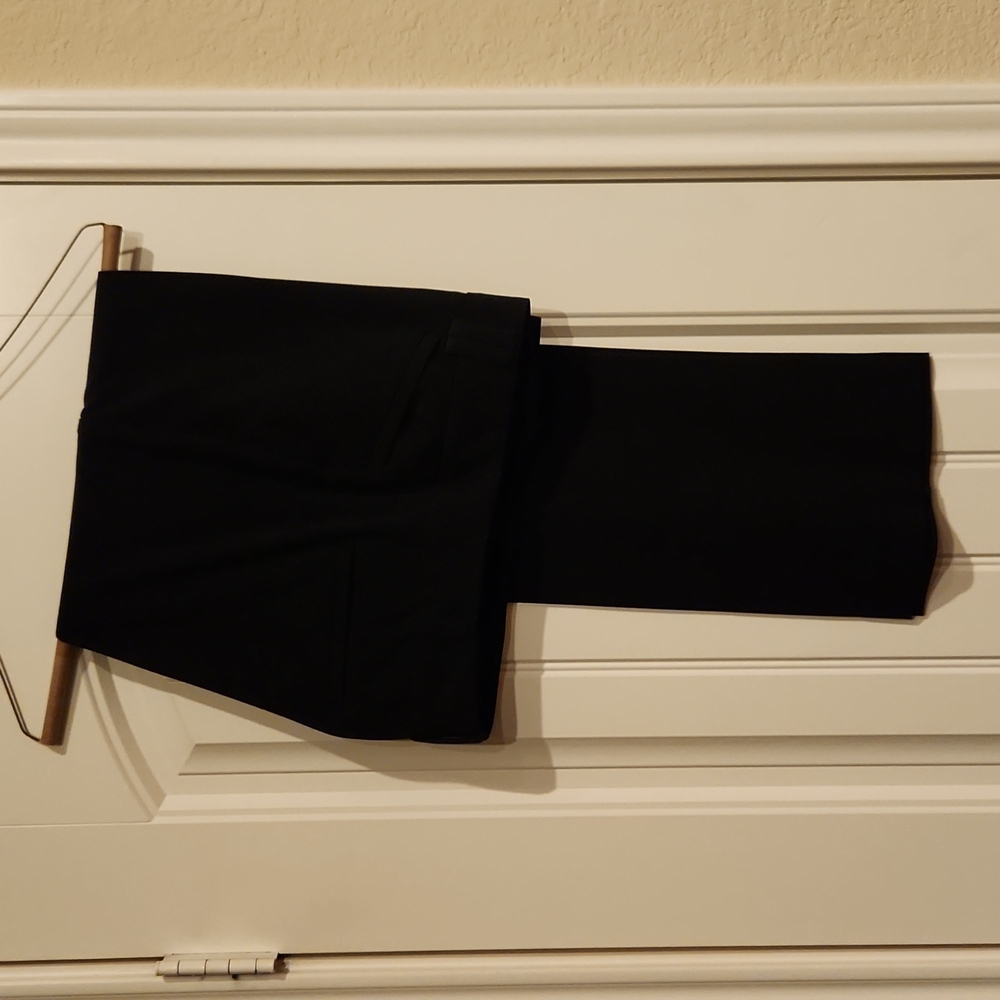 ♠️🙋‍♀️♣️NY & Company; Women's Size 8 Black Pants